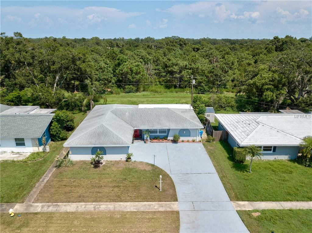 Property Photo:  1813 Woodridge Drive  FL 33756 