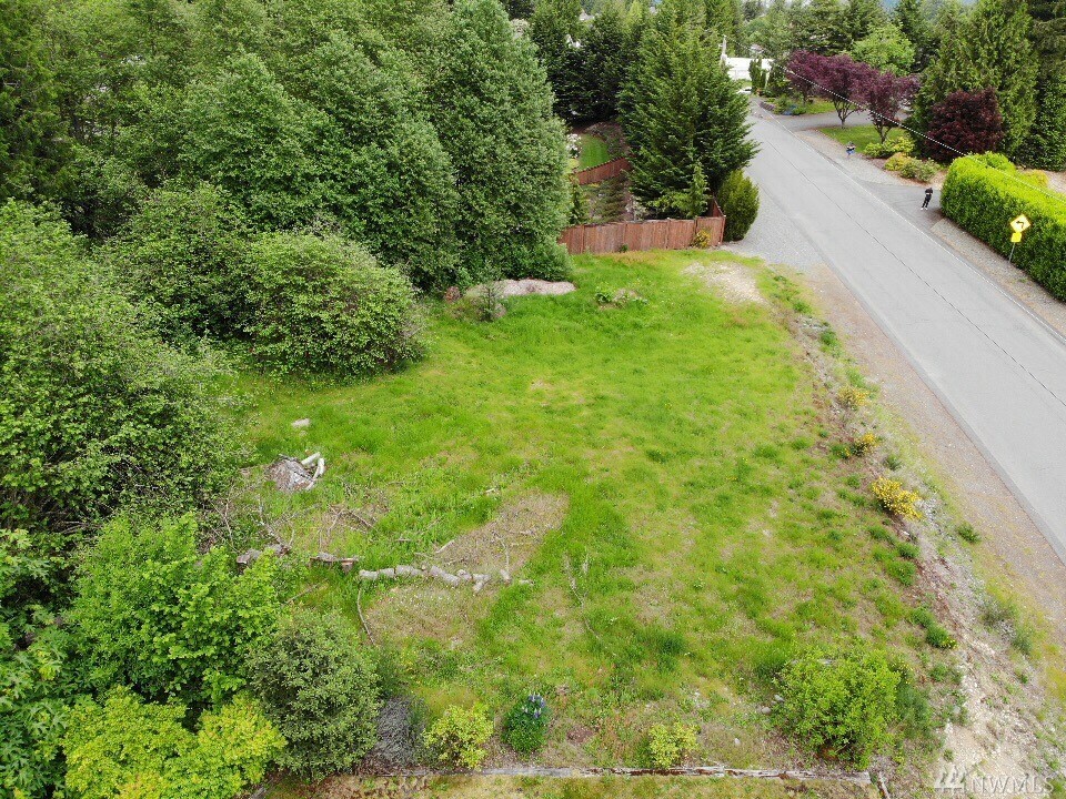 Property Photo: 13203 115th St E WA 98374