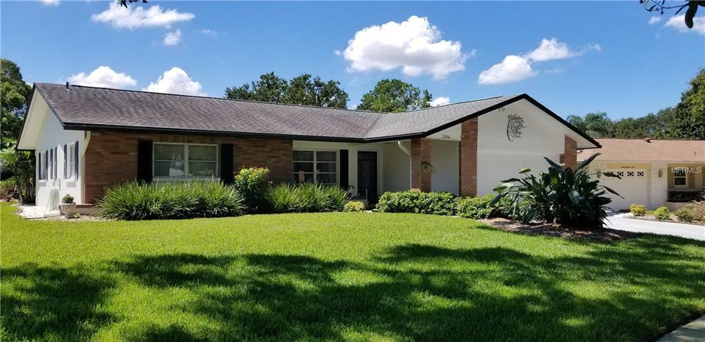 Property Photo: 2806 Cameron Court FL 34684
