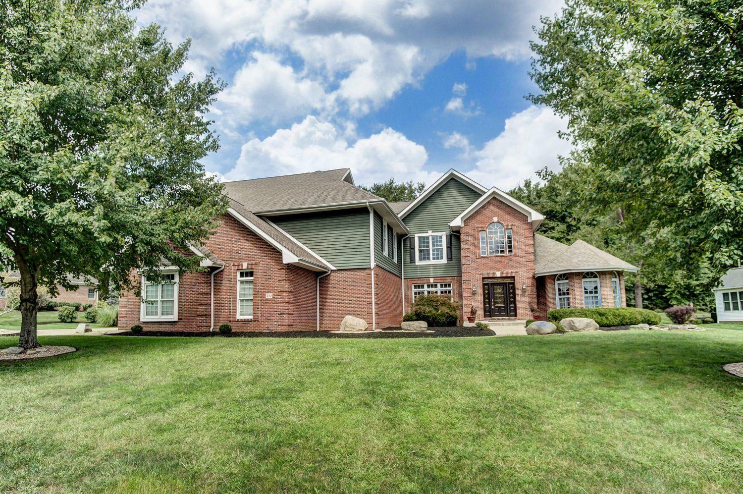 Property Photo: 430 Gleneagles Drive OH 43055