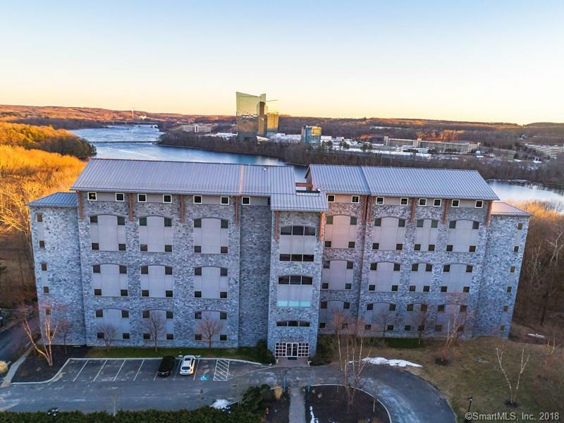 Property Photo:  586 W. Thames Street 206  CT 06360 