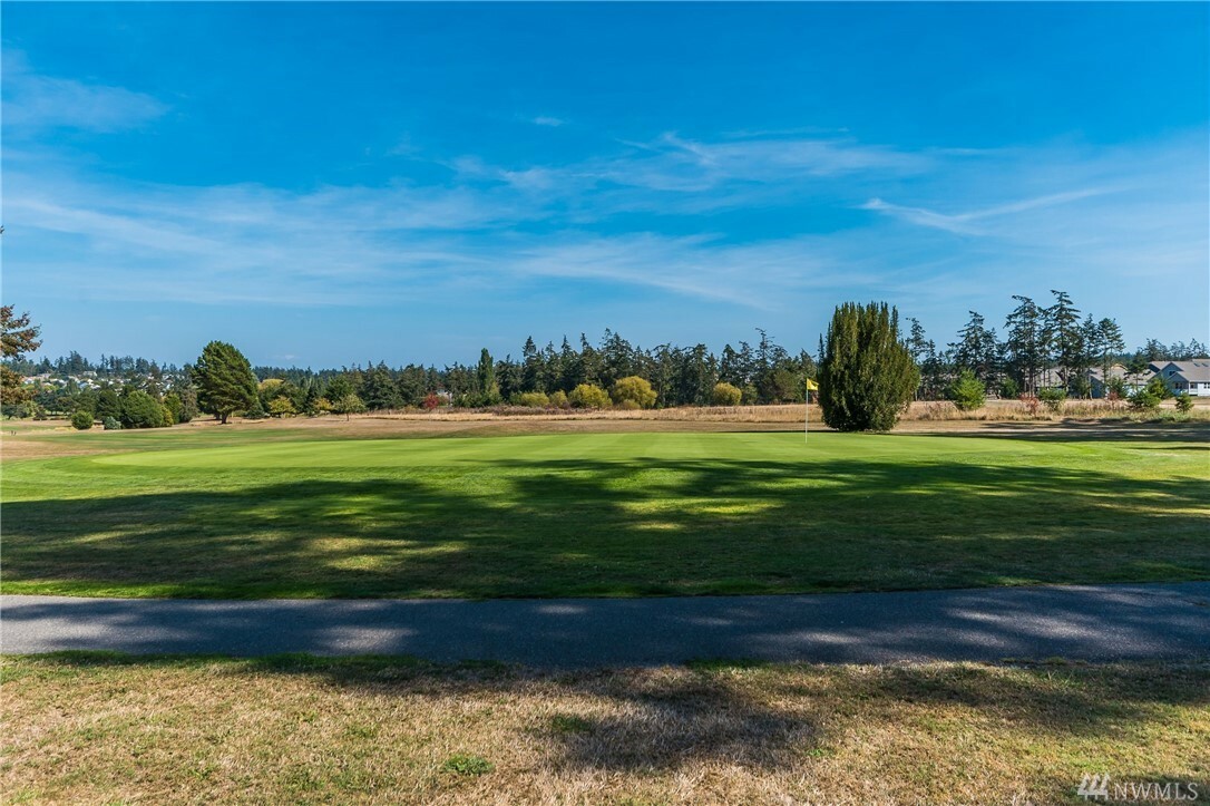 Property Photo:  2170 Fairway Lane  WA 98277 