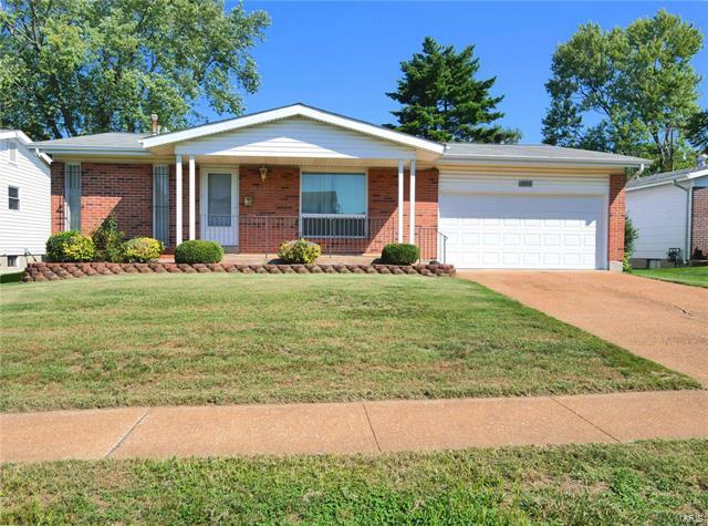 2655 Delaware Drive  Florissant  63033 photo