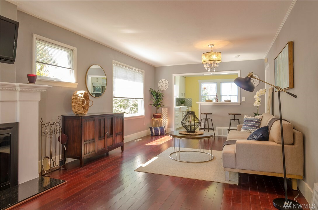 Property Photo: 4847 42nd Ave SW WA 98116