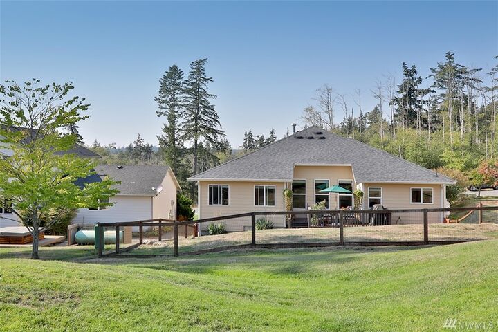 Property Photo:  4827 Reindeer Rd  WA 98249 