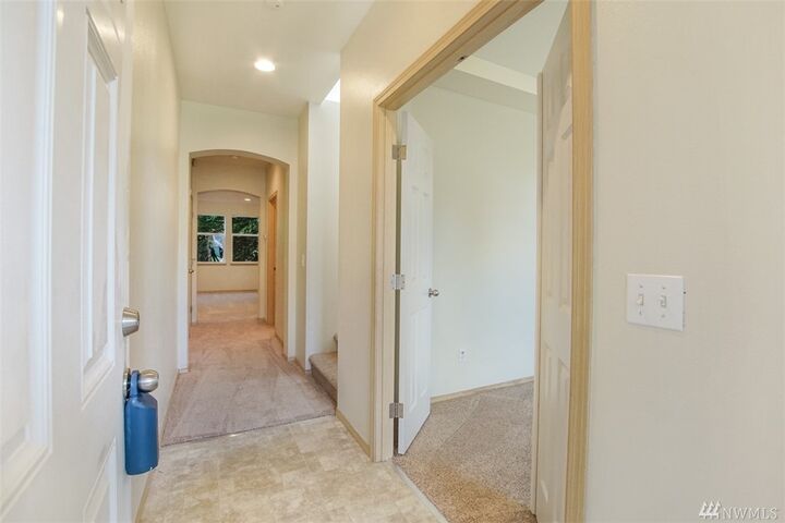 Property Photo:  1548 Cunningham Dr NE  WA 98516 