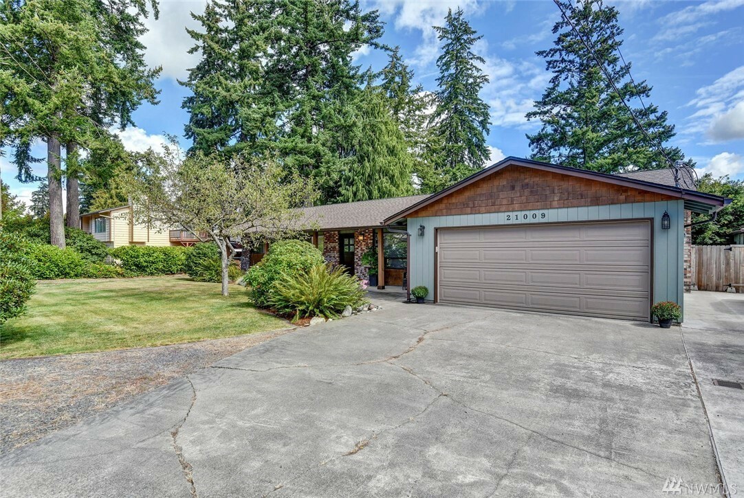 Property Photo:  21009 80th Place W  WA 98026 