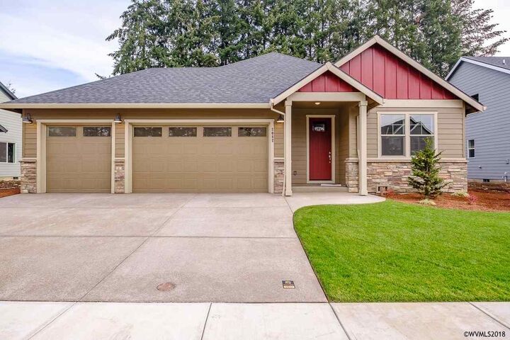 2082  Deer Av  Stayton OR 97383 photo