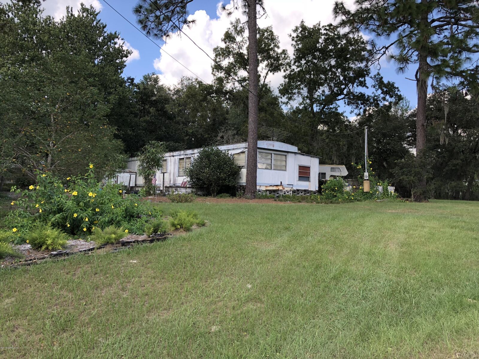 Property Photo:  121 Riverside Trail  FL 32189 