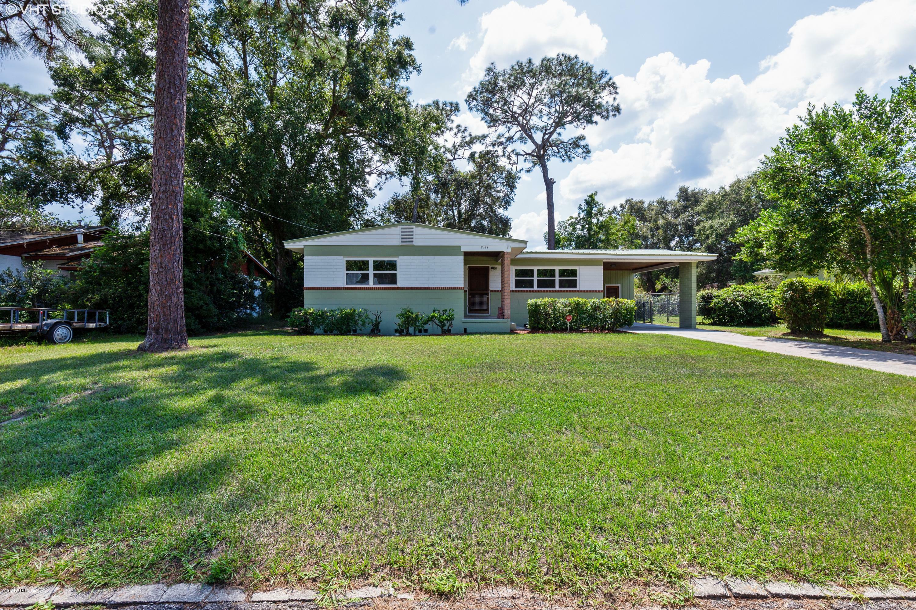 Property Photo:  2121 Laurel Street  FL 32177 