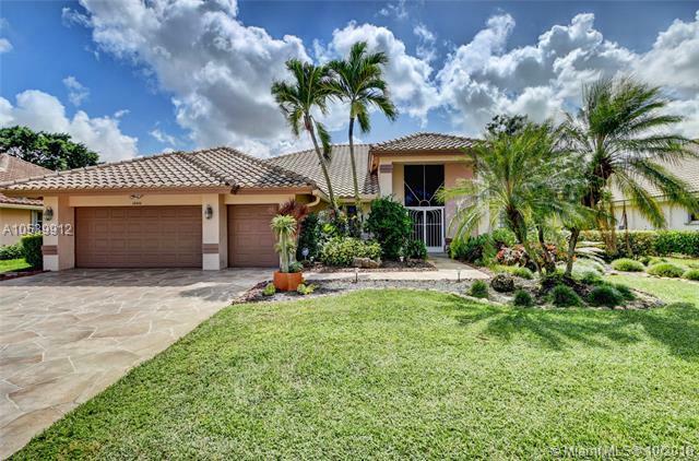 Property Photo: 10416 Milburn Lane FL 33498