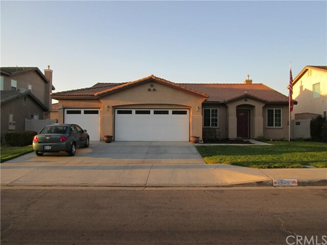 Property Photo:  1549 Washington  CA 92583 