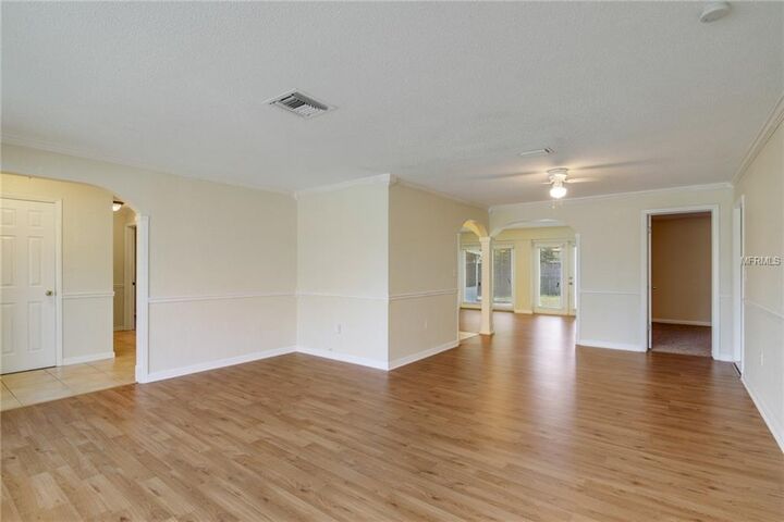 Property Photo: 1874 Ridgeway Drive FL 33755