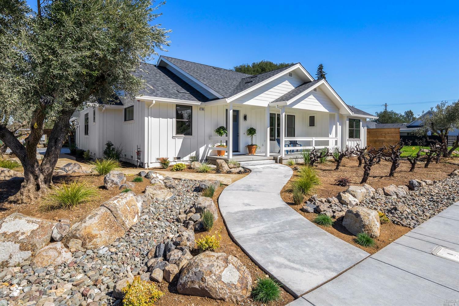 Property Photo: 190 Old Rossi Place CA 95448