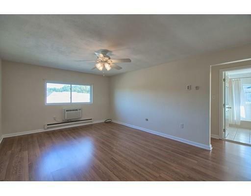 Property Photo:  7 Glen  Ave 9  MA 01824 