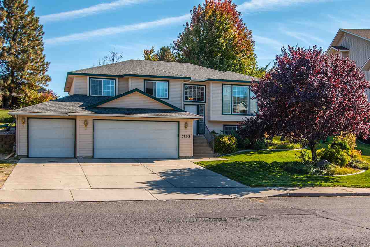 Property Photo: 3702 E 51st Ave WA 99223