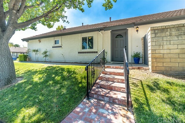 Property Photo:  26727 Cynthia Court  CA 91351 