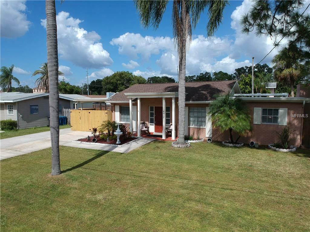 Property Photo:  4917 Stolls Avenue  FL 33615 