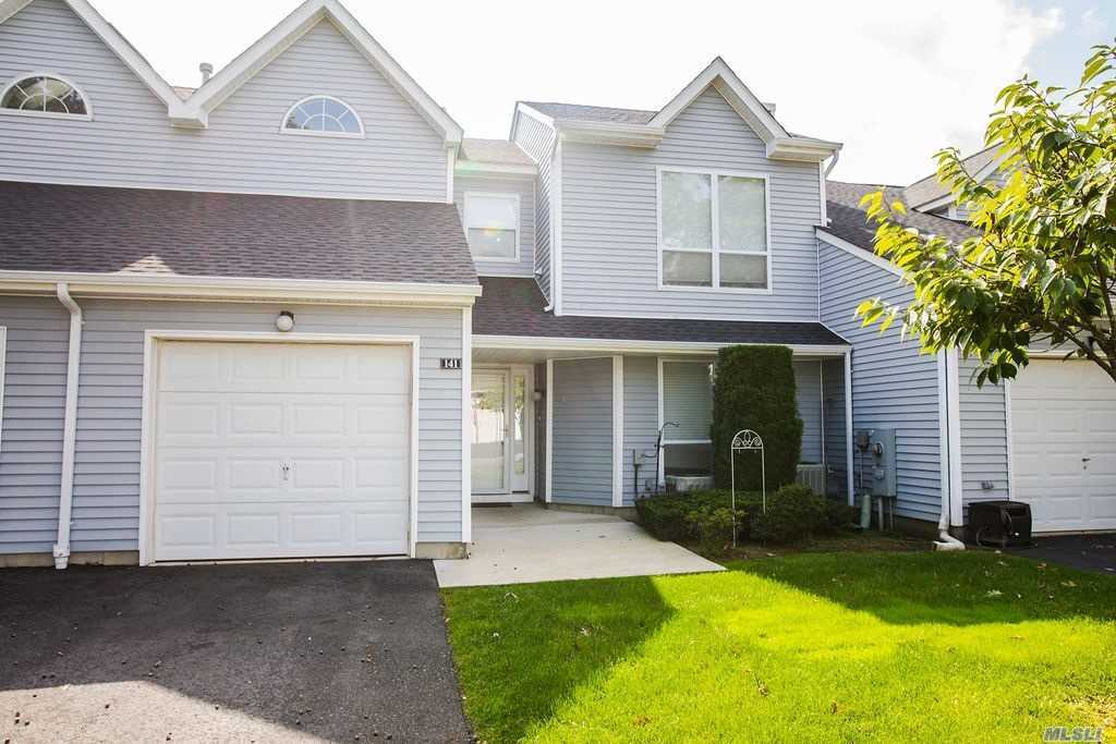 Property Photo:  141 Hampton Vista Drive  NY 11949 