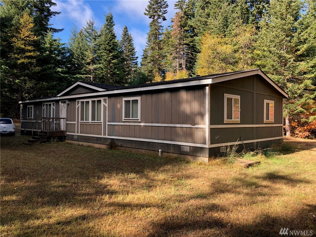 Property Photo:  541 Big Horn Wy  WA 98922 