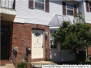 540 Golfview Court  Staten Island NY 10314 photo