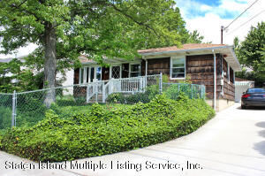 Property Photo: 951 Sinclair Avenue NY 10309