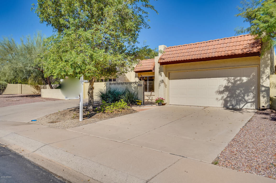 Property Photo:  560 W Duke Drive  AZ 85283 