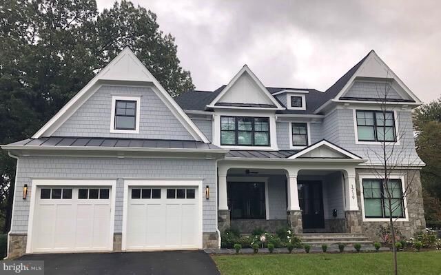 Property Photo:  6805 Nesbitt Place  VA 22101 