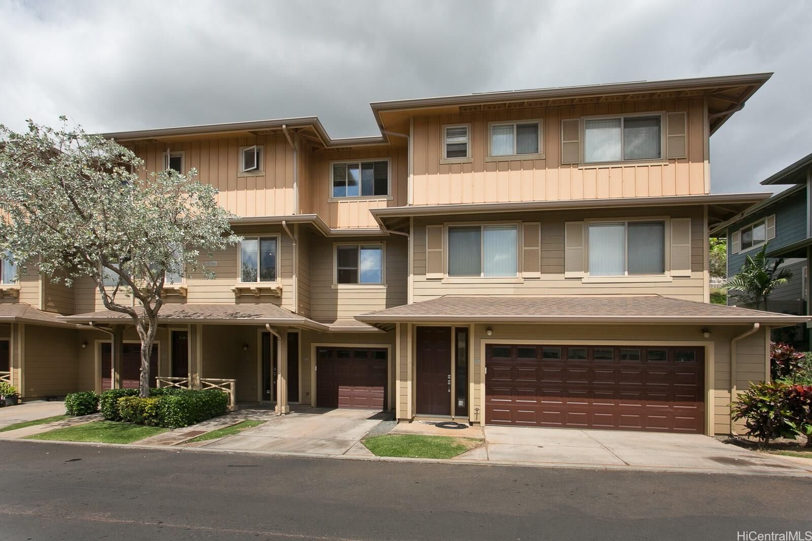 Property Photo: 92-1131 Panana Street 902 HI 96707
