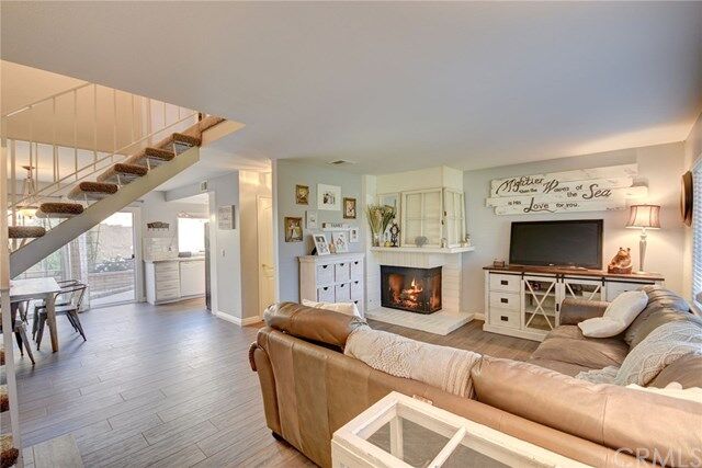 Property Photo:  18577 Edgebrook Lane  CA 92648 