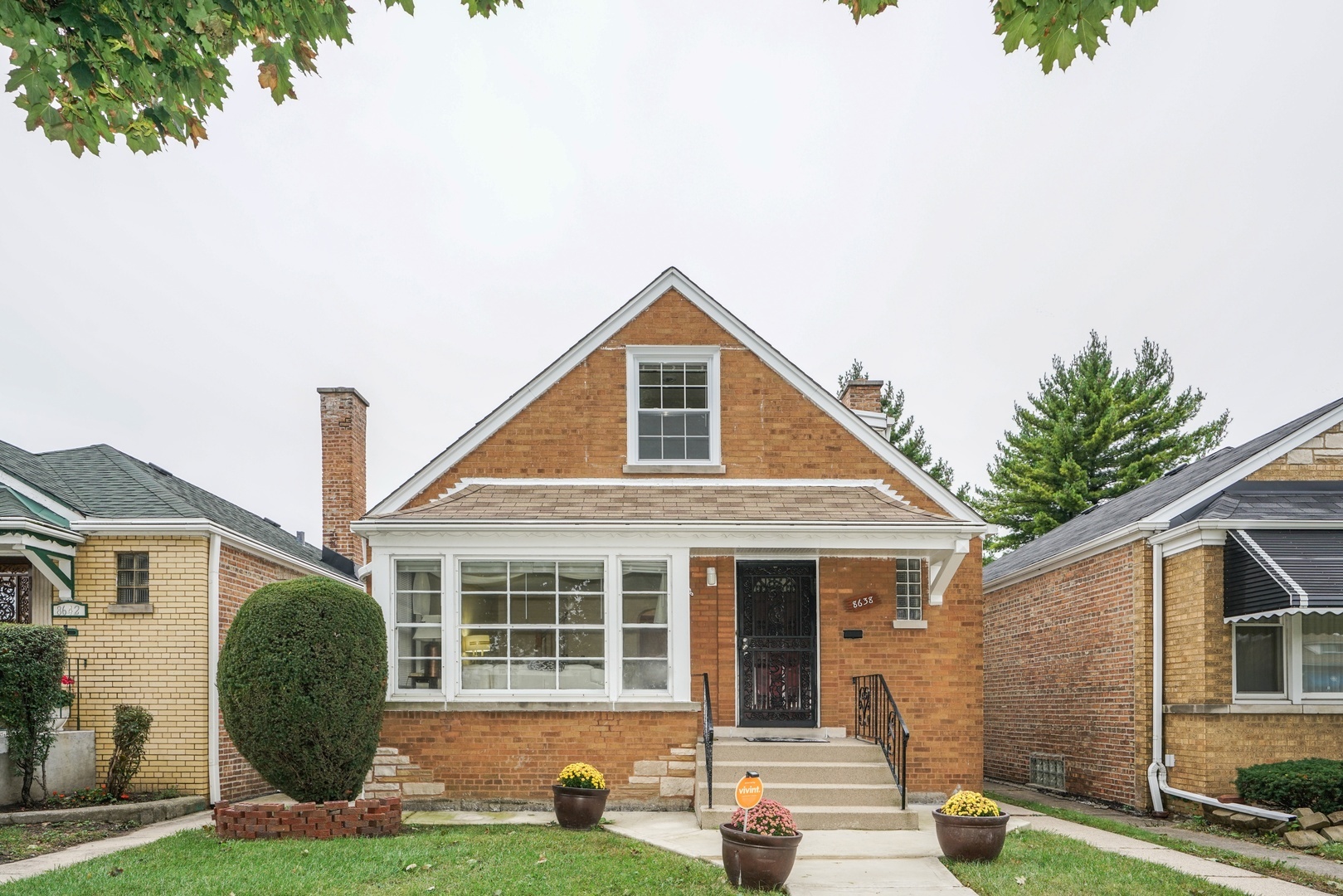 Property Photo:  8638 S Calumet Avenue  IL 60619 