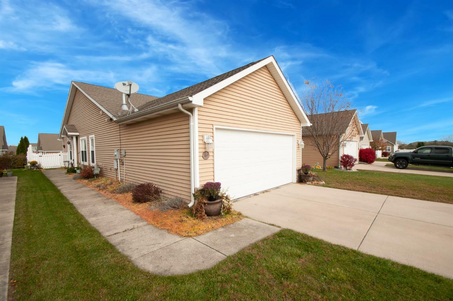 Property Photo: 1850 E 105th Place IN 46307