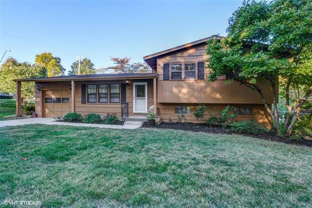 Property Photo: 7500 N Avalon Street MO 64152