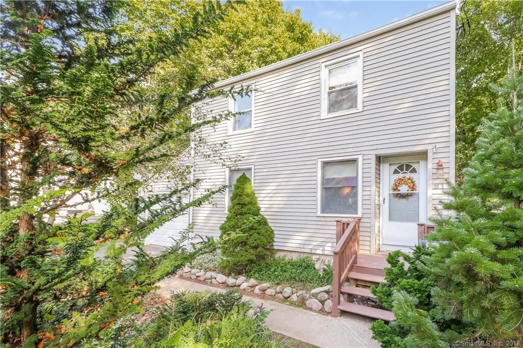 Property Photo:  21 Delsole Road  CT 06518