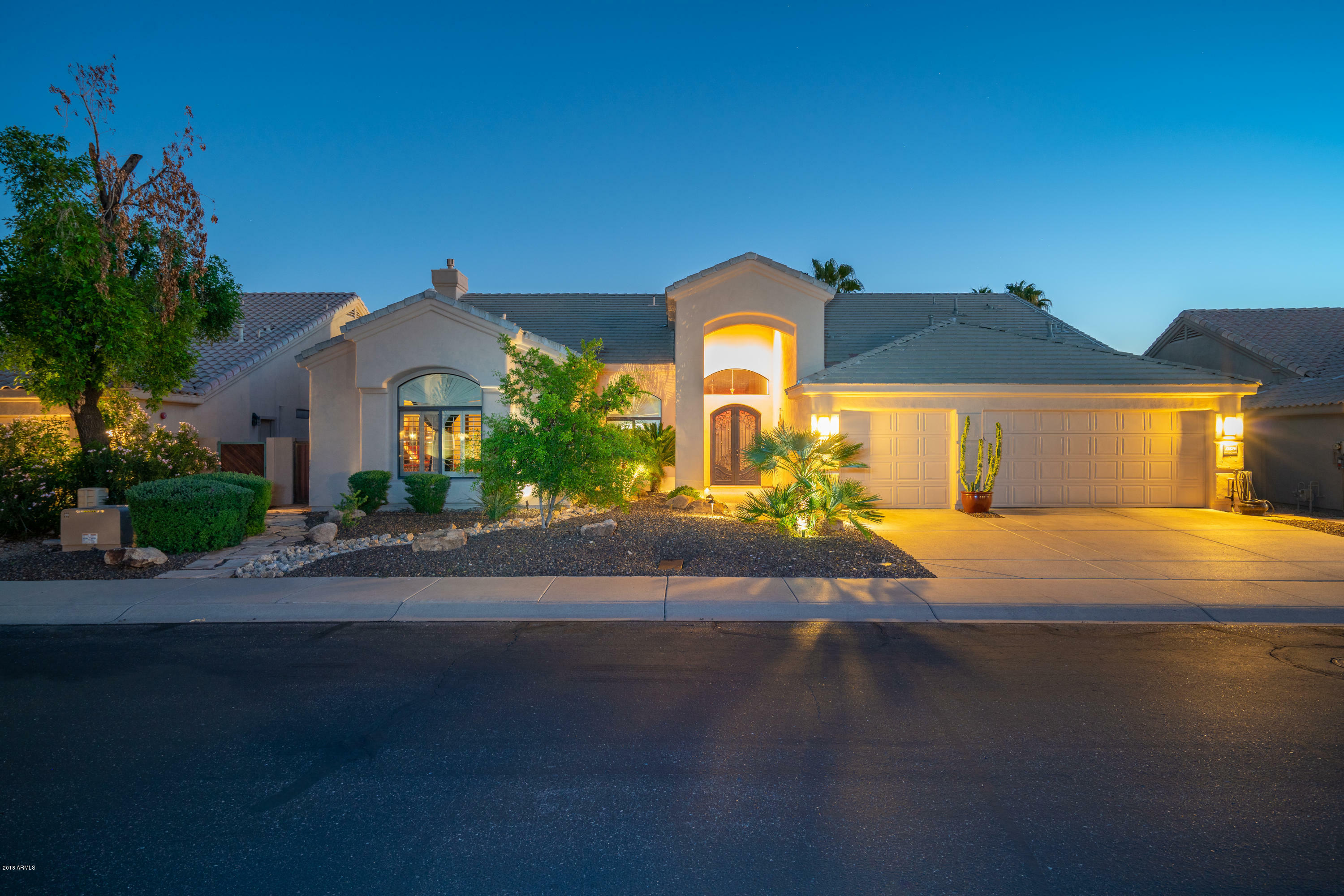 Property Photo: 11879 E Mission Lane AZ 85259