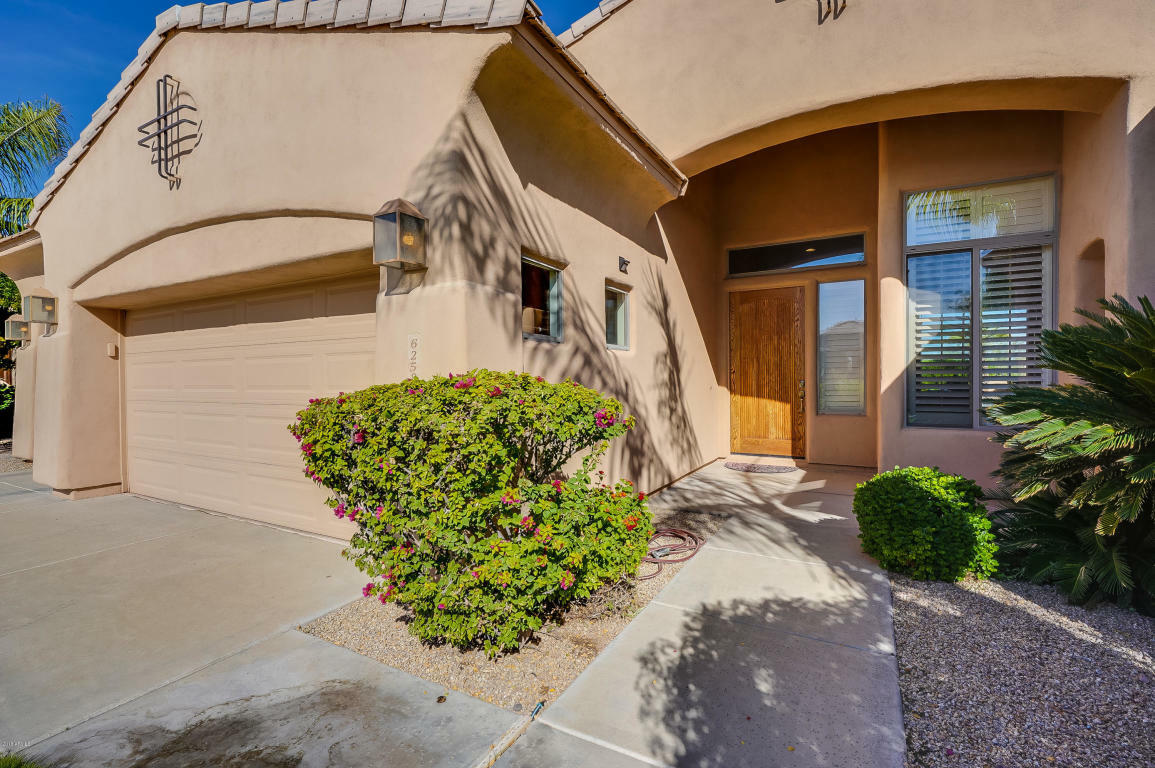 Property Photo: 6258 E Wilshire Drive AZ 85257
