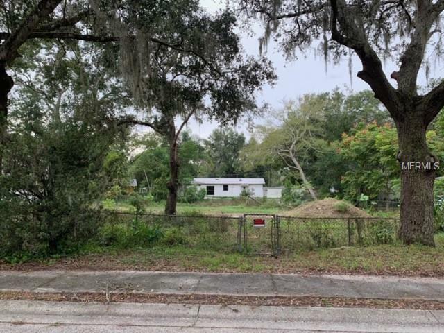 Property Photo:  1511 Oak Lane  FL 32707 