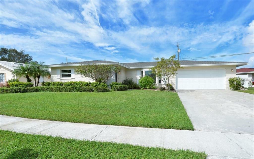 Property Photo:  6708 Keystone Drive  FL 34231 