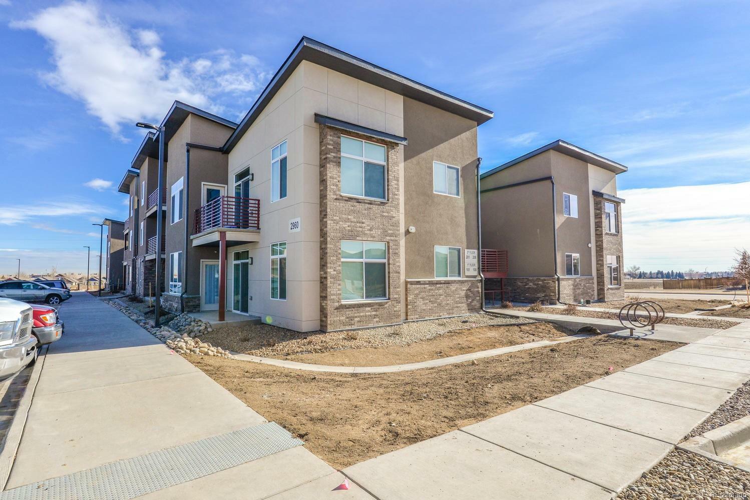 Property Photo:  2960 Kincaid Drive Unit 302  CO 80538 