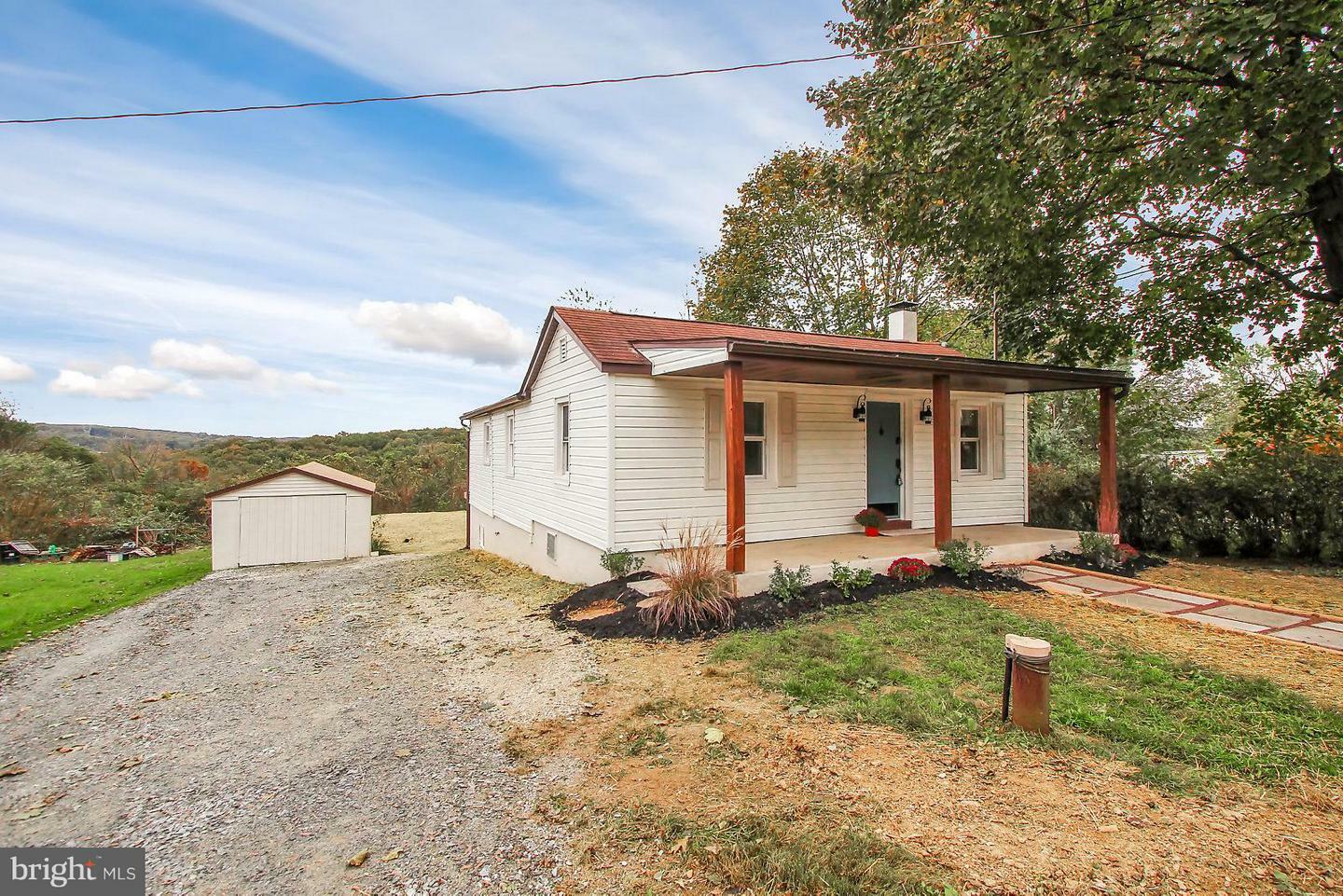 Property Photo:  67 Crest Hill Lane  PA 17356 