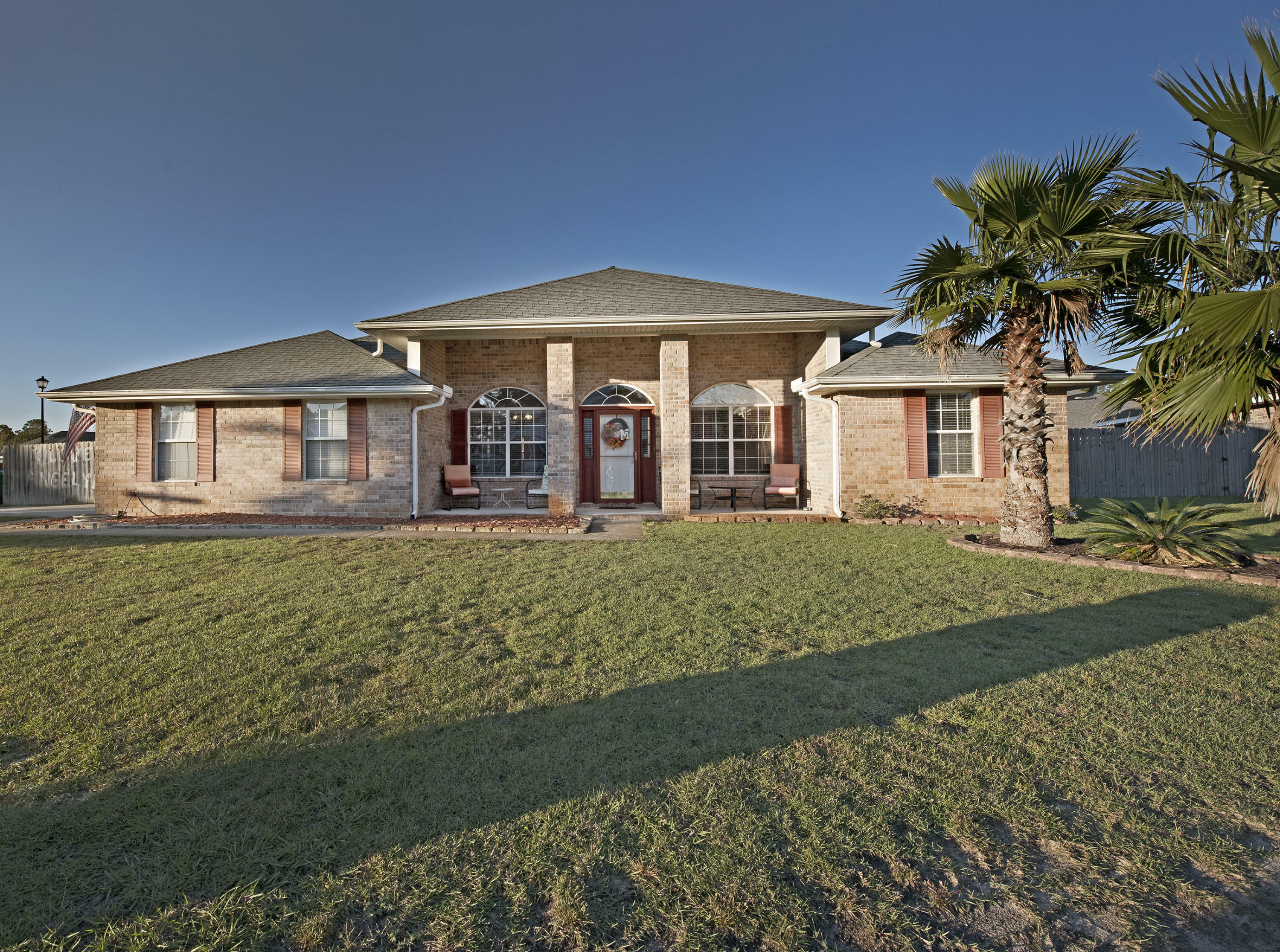 Property Photo:  9943 Parker Lake Circle  FL 32566 