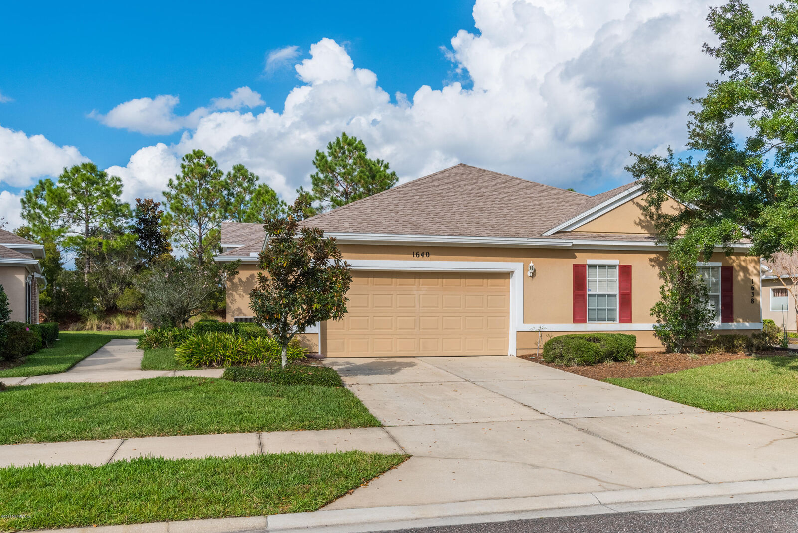 Property Photo: 1640 Calming Water Drive FL 32003