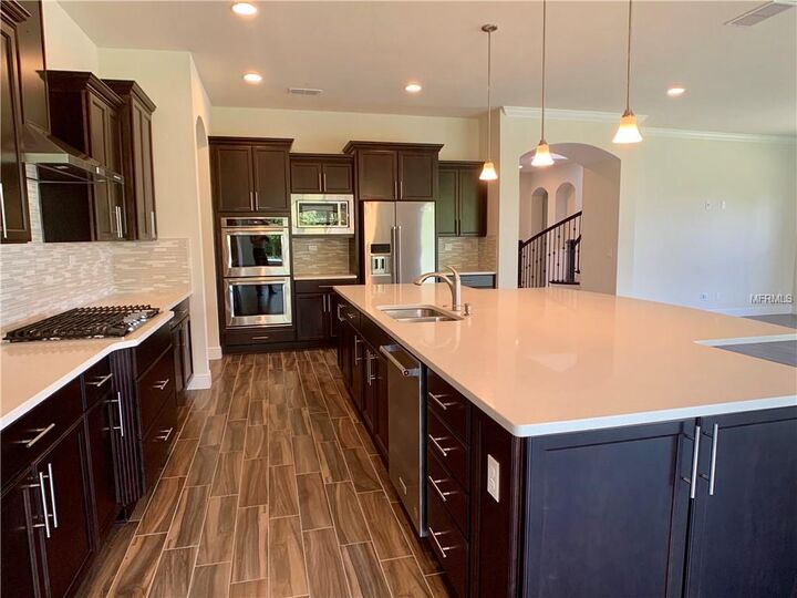 Property Photo:  10819 Savona Way  FL 32827 
