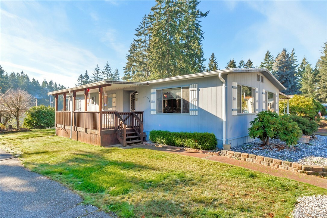 Property Photo: 11214 125th St Ct E 85 WA 98374