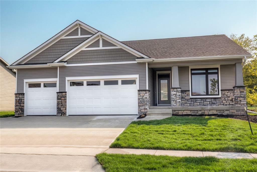 2045 SE Waddell Way  Waukee IA 50263 photo