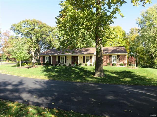 Property Photo:  14 Prairie Haute   63301 