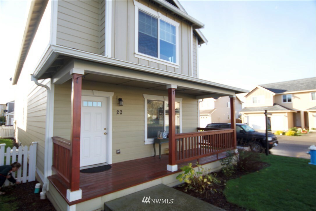 Property Photo:  2200 Greenview Circle 20  WA 98264 