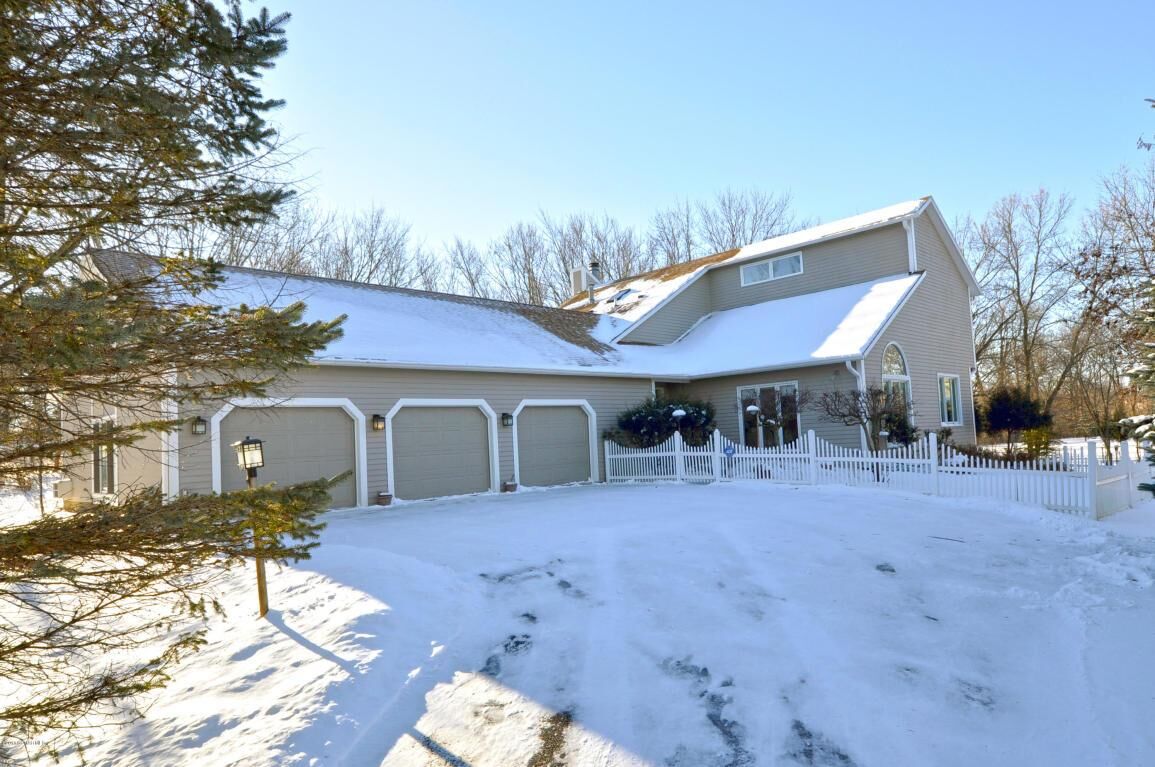 Property Photo: 1326 30th Street SW MN 55902