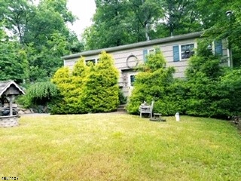 Property Photo:  24 Lake View Dr  NJ 07821 