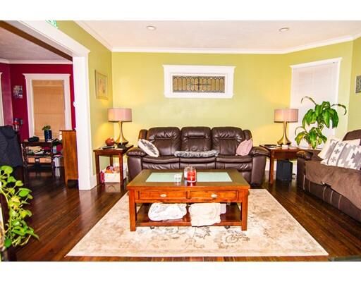 Property Photo: 23 Varnum St 1 MA 02474